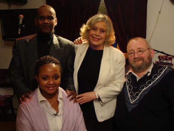 Janvier 2010 à Paris avec Anne-Marie Engler et Dyariatou Bah